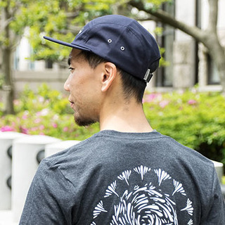 5panel03.jpg